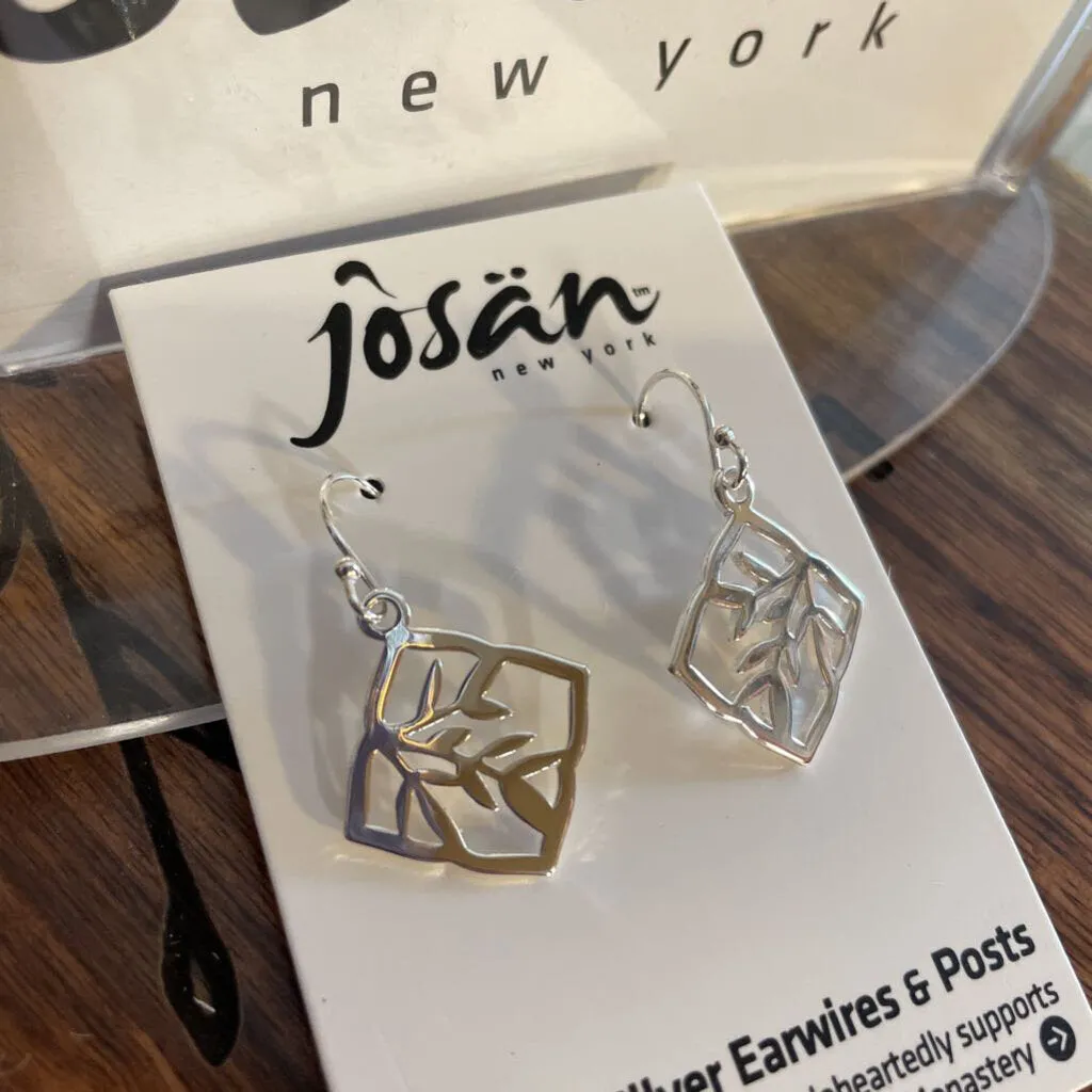Josan Branch in Square Earrings