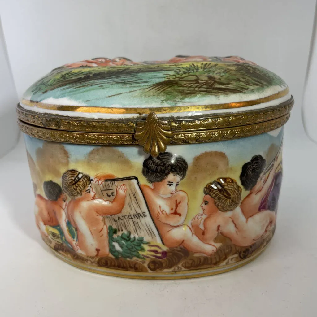 Oval Lidded Putti Box Capodimonte