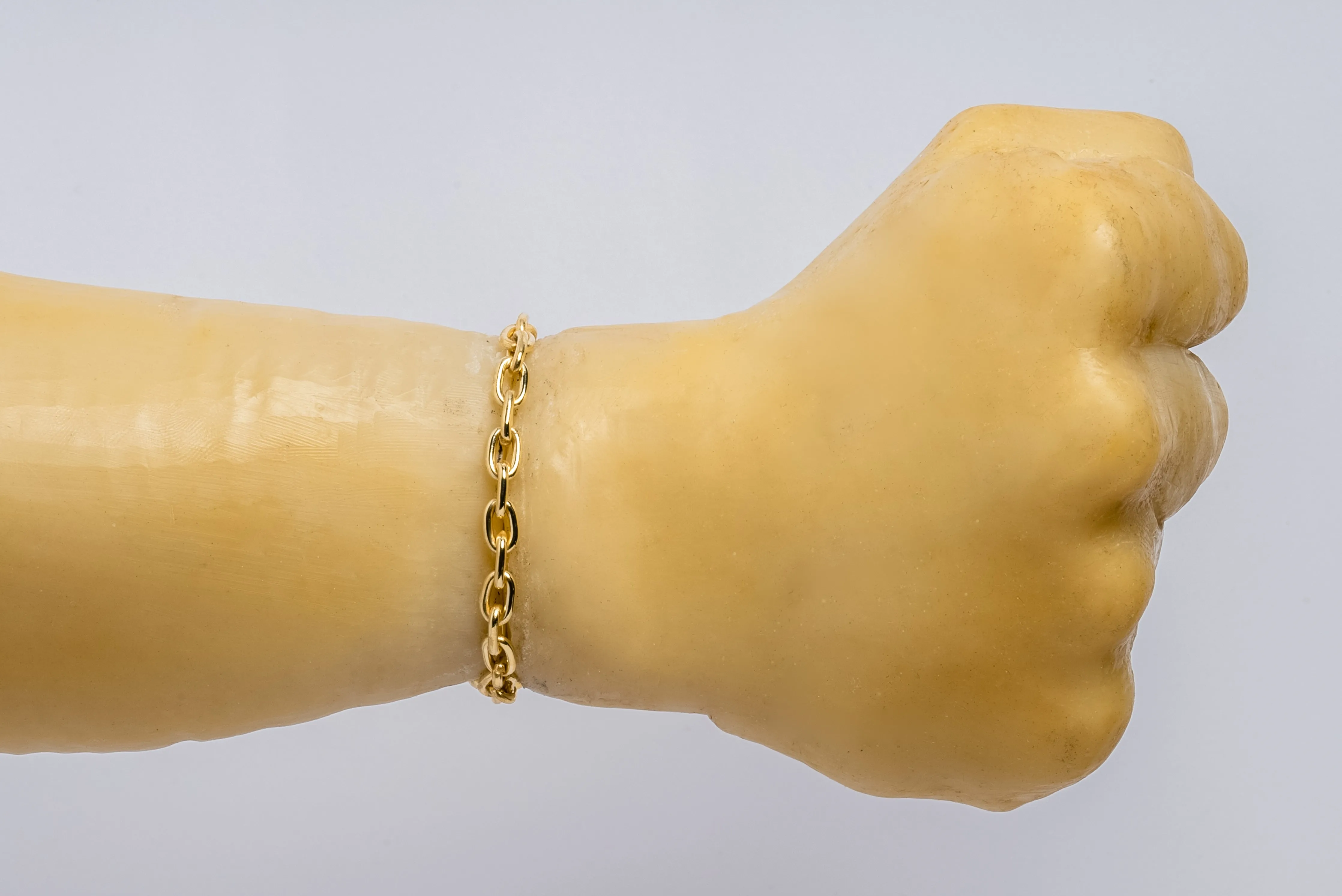 Single Link Toggle Bracelet (YG)