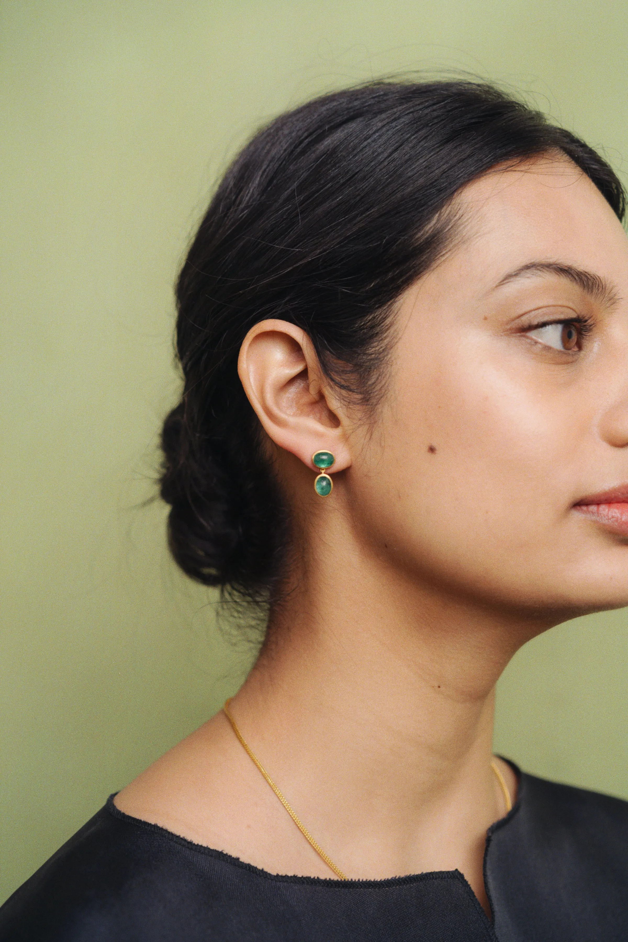 Small Emerald Amphora Earrings