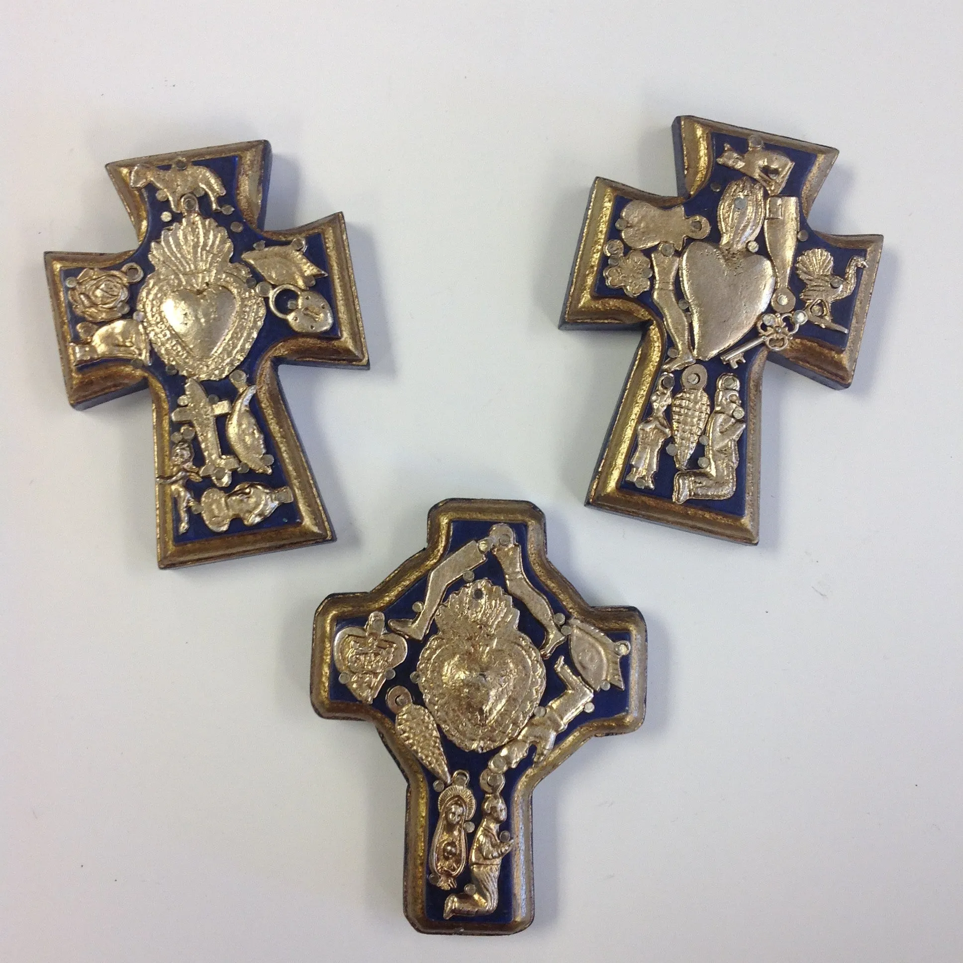 Small Milagro Crosses